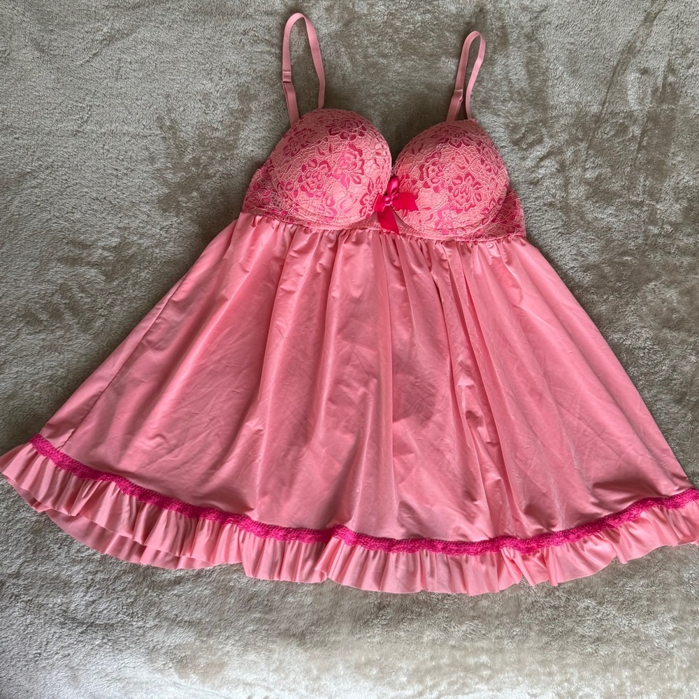 Rene rofe Elegant Pink satin Lace Babydoll Size L